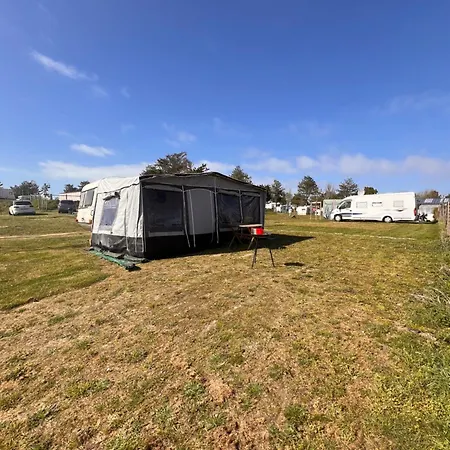 Caravane 4 Couchage *