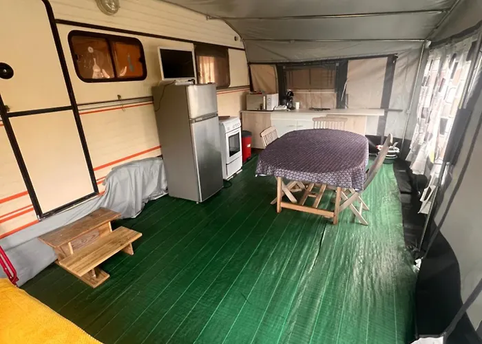 Caravane 4 Couchage Coudeville